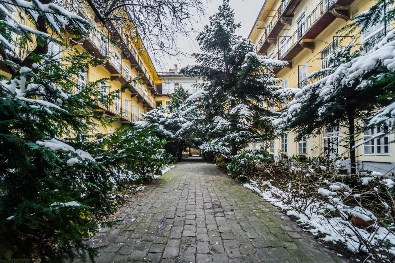 KIRÁLY 28 fsz CENTER 2 BEDROOM APARTMENT WITH AIRCON Budapest Exterior foto